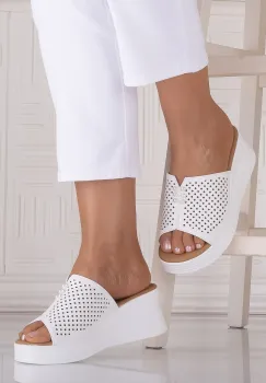 Papuci dama Albi cu platforma din Piele Ecologica Almonda imagine