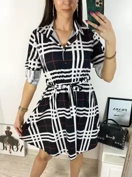 Rochie de zi ieftina neagra stil camasa cu imprimeu linii si cordon in talie