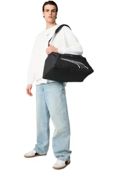 Geanta unisex Puma Fundamental Small Sports Bag 34L 09118701 imagine