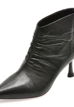  Pantofi eleganti imagine