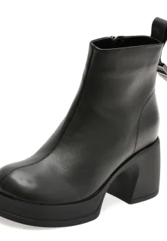 Ghete FLAVIA PASSINI negre, 75002, din piele naturala imagine