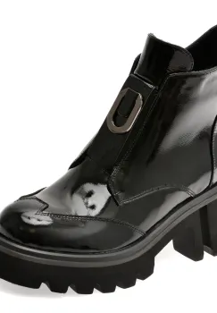 Ghete GRYXX negre, RT4011, din piele naturala lacuita imagine