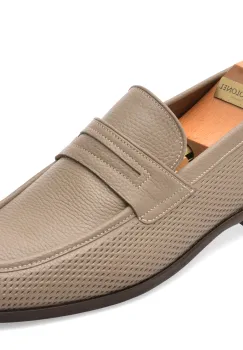 Mocasini eleganti LE COLONEL gri, 62260, din piele naturala imagine
