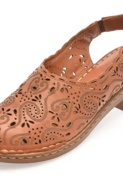 Pantofi FLAVIA PASSINI maro, 9500, din piele naturala imagine