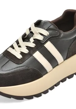 Pantofi sport imagine