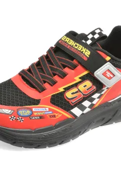 Pantofi sport SKECHERS rosii, 402303L, din material textil imagine