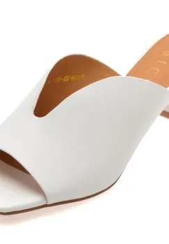 Papuci EPICA albi, 23L, din piele naturala imagine