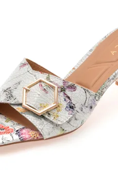 Papuci EPICA albi, 82987, din piele naturala imagine