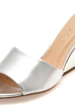 Papuci EPICA argintii, 2555001, din piele naturala imagine