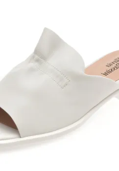 Papuci FLAVIA PASSINI albi, 2461, din piele naturala imagine