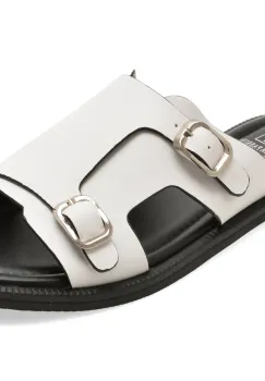 Papuci FLAVIA PASSINI albi, 35K28, din piele naturala imagine