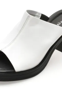 Papuci FLAVIA PASSINI albi, 532214, din piele naturala imagine