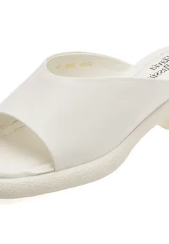 Papuci FLAVIA PASSINI albi, X8961, din piele naturala imagine