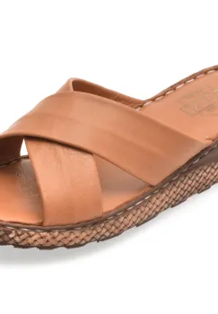 Papuci GOTSI maro, EV2876, din piele naturala imagine