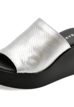 Papuci GRYXX argintii, 366002, din piele naturala imagine