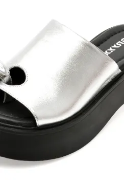 Papuci GRYXX argintii, 471126, din piele naturala imagine