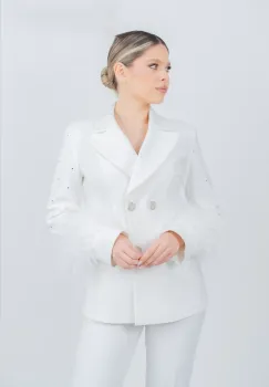 Compleu elegant alb cu pantaloni conici imagine