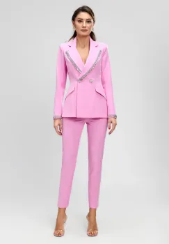 Compleu elegant roz compus din sacou cu accesorii pretioase si pantaloni cu talie inalta imagine