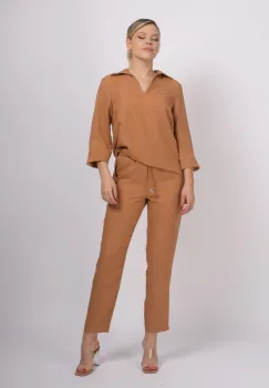 Pantaloni LaDonna maro din vascoza cu buzunare laterale imagine