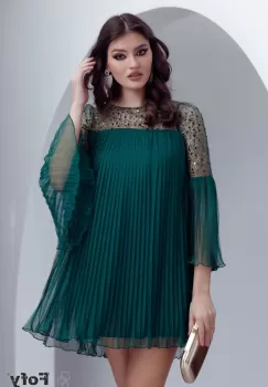 Rochie eleganta verde din tull plisat cu broderie pretioasa in partea superioara imagine