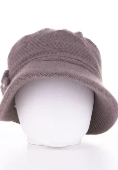 Caciula stil palarie bej inchis cu bor si decoratiune laterala argintie, captusita in interior imagine