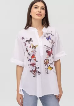 Camasa alba subtire, de vara, din batist de bumbac, cu imprimeu fluturi imagine