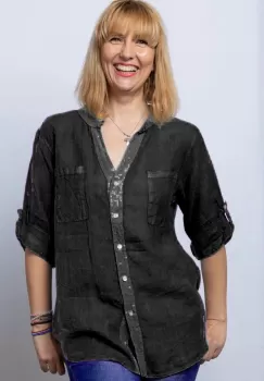 Camasa neagra din in cu paiete si dantela pe spate imagine