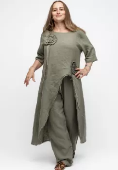 Compleu cu flori aplicate din in, cu bluza tunica mai lunga in spate si pantaloni, kaki imagine