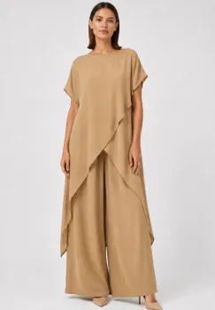 Compleu dama elegant din vascoza cu tunica asimetrica si pantaloni palazzo, camel imagine