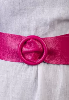Curea fucsia din piele naturala cu latime de 7 cm, catarama rotunda imbracata in piele imagine