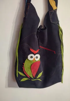 Geanta bleumarin inchis ,tip sac ,cu bufnita colorata imagine