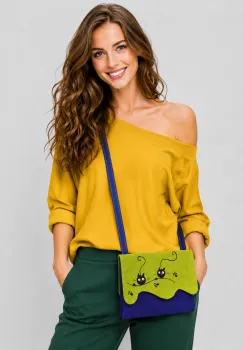 Geanta crossbody handmade, cu pisicute pictate  ,din piele naturala imagine