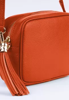 Geanta crossbody portocalie din piele naturala, cu ciucure din piele imagine