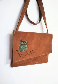 Geanta maro Camel, din piele naturala ,cu bufnita pictata imagine