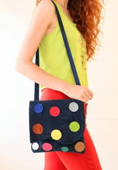 Geanta unicat handmade  din piele intoarsa bleumarin,cu buline colorate imagine