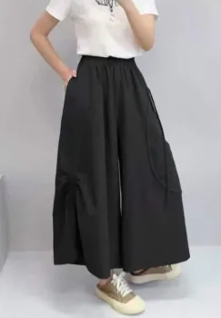 Pantaloni largi dama cu fronseu lateral si buzunar aplicat, negri imagine