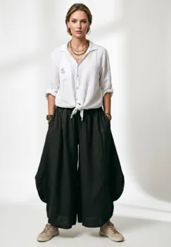 Pantaloni largi de vara, din in, cu croiala ampla si rotunjiri laterale, negru imagine