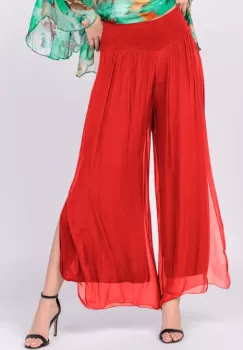 Pantaloni rosii din matase naturala cu crapaturi laterale imagine