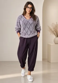 Pulover dantelat cu mohair, cu model foarte fin  ,   pulover casual chic bej imagine