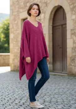 Pulover pufos magenta, oversize cu colt si decolteu in V imagine