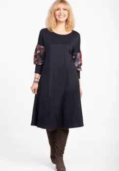 Rochie A line midi, neagra, cu maneci bufante imprimate cu forme circulare multicolore imagine