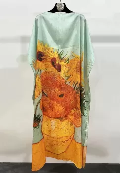 Rochie de plaja lunga tip poncho din matase cu reproducere dupa Floarea Soarelui de Van Gogh imagine