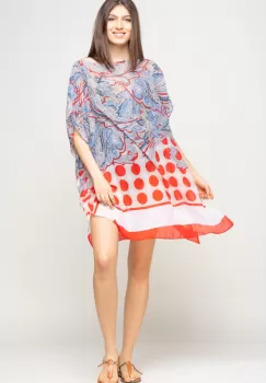 Rochie de plaja tip poncho cu motive florale si buline rosii, vascoza imagine