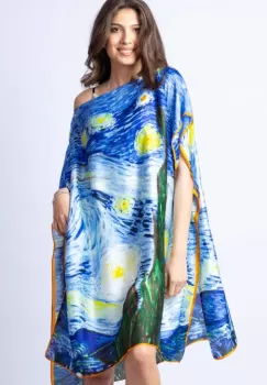 Rochie de plaja tip poncho din matase cu stilizare Noaptea Instelata pe fond albastru imagine