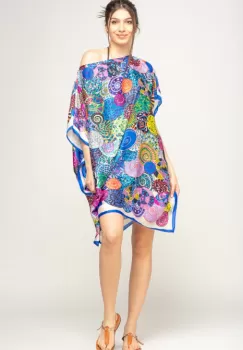 Rochie de plaja tip poncho din matase imprimat cu mandale multicolore cu albastru si alb pe margine imagine
