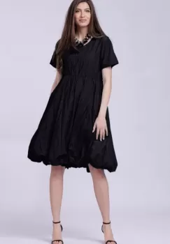 Rochie gogosar din vascoza creponata, taiata in talie, neagra imagine