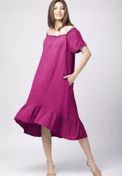 Rochie in colturi din in magenta, cu decolteu pe elastic si volan la poale imagine