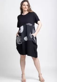 Rochie lalea asimetrica cu bust negru si imprimeu grafic pe fond negru imagine