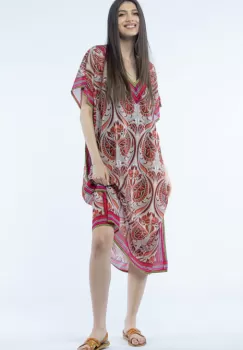 Rochie lunga de plaja tip poncho cu imprimeu floral pe fond bej imagine