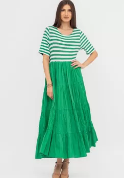 Rochie lunga din doua materiale ,cu dungi albe si volane, verde imagine